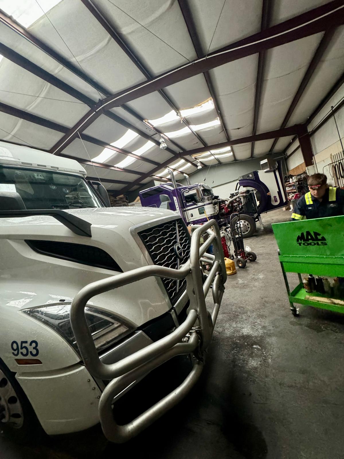 24/7 roadside assistance Dalton Georgia